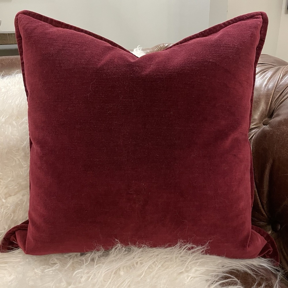 EUC POTTERY BARN Velvet Pillow Cover Wine Red 20x20 PB White Duck Feather Insert